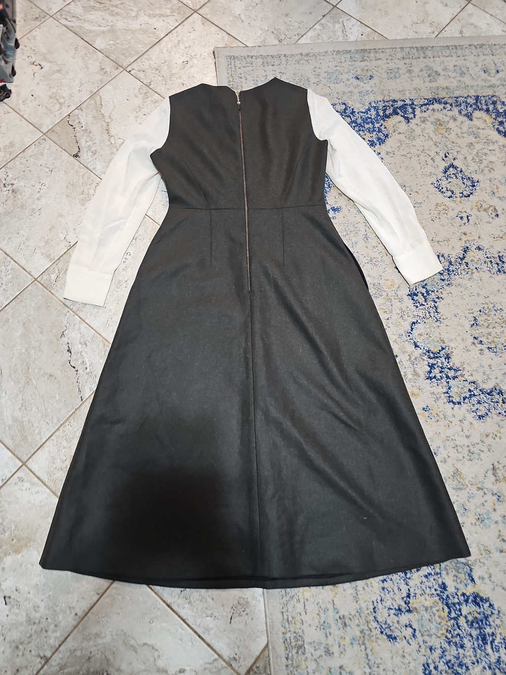 CEFINN Tilda Two Tone Wool Blend Midi Dress Size 10. - Picture 9 of 10